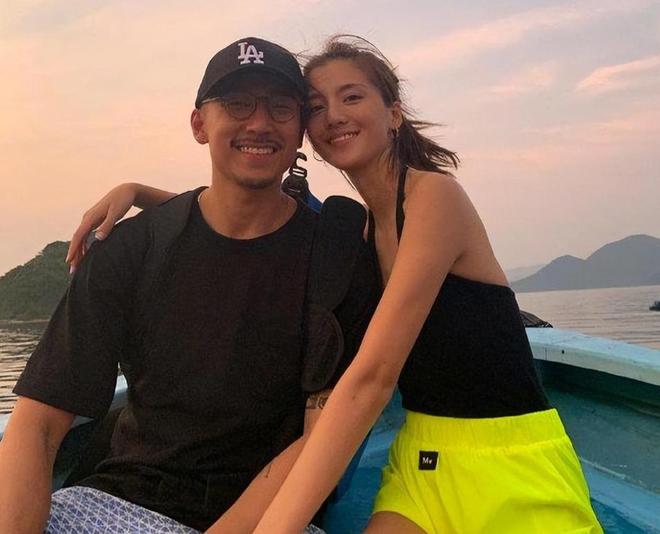 吴千语分享阅兵观后感吴千语分享阅兵观后感，荣耀与力量并存